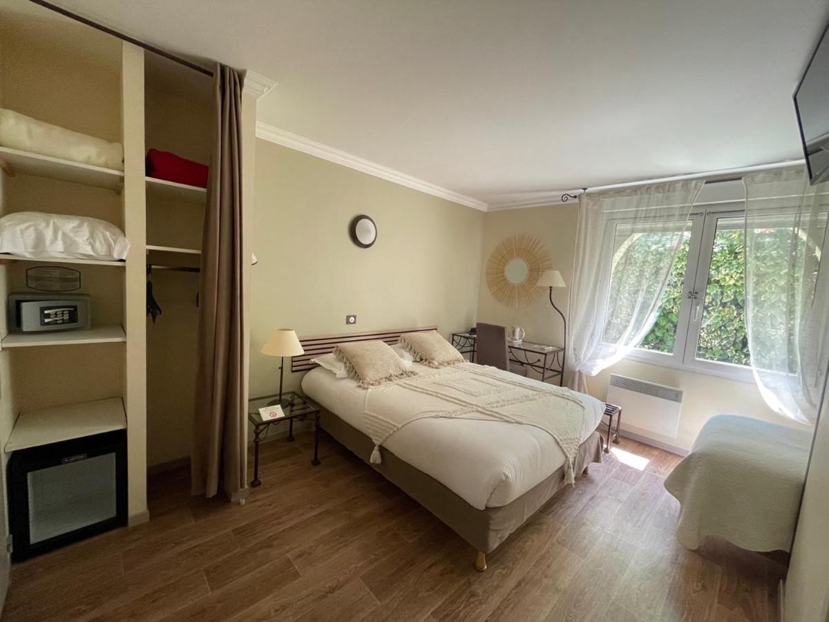 Ulysse Centre Hotel 3*
