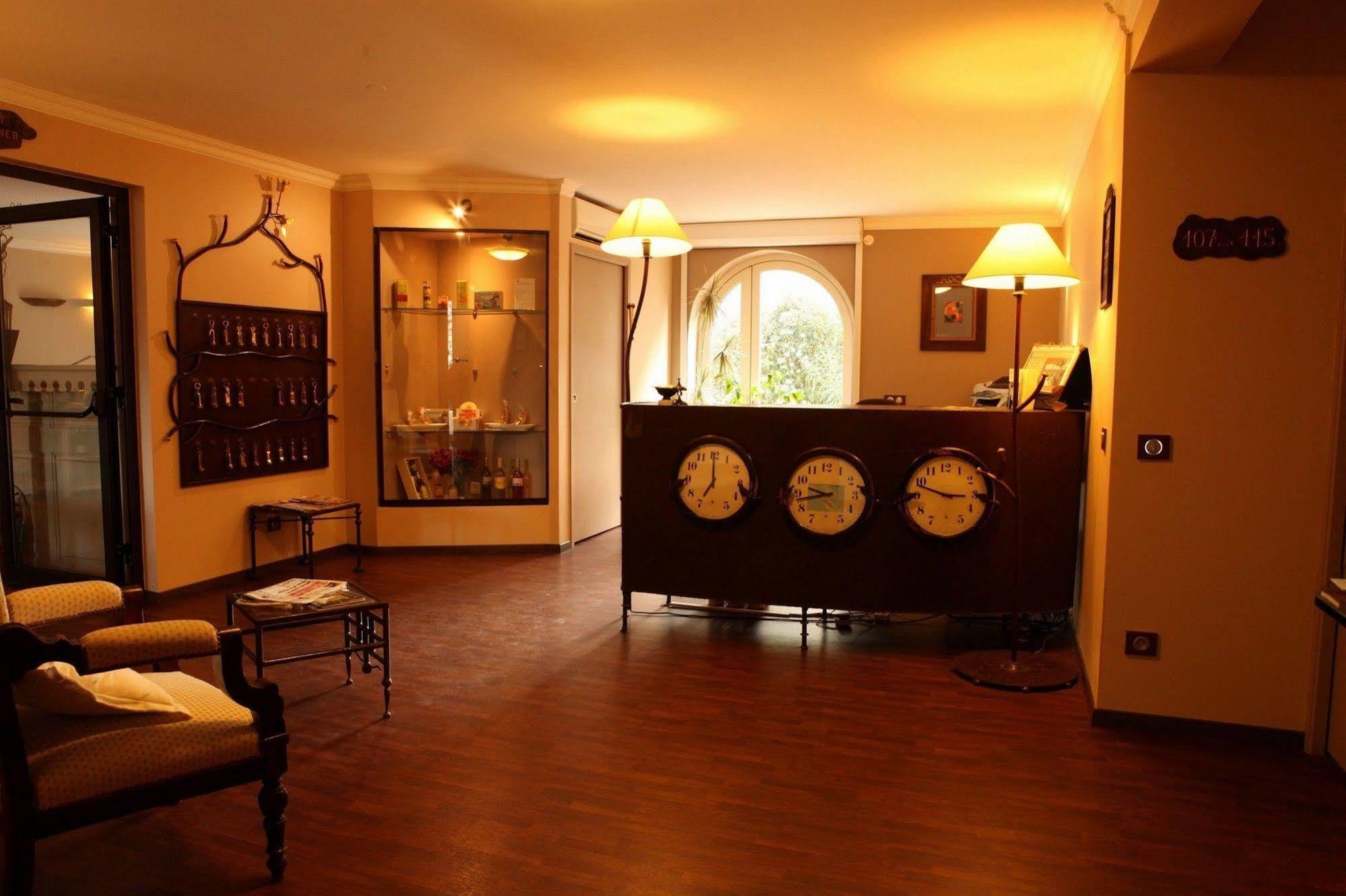 Ulysse Centre Hotel 3*